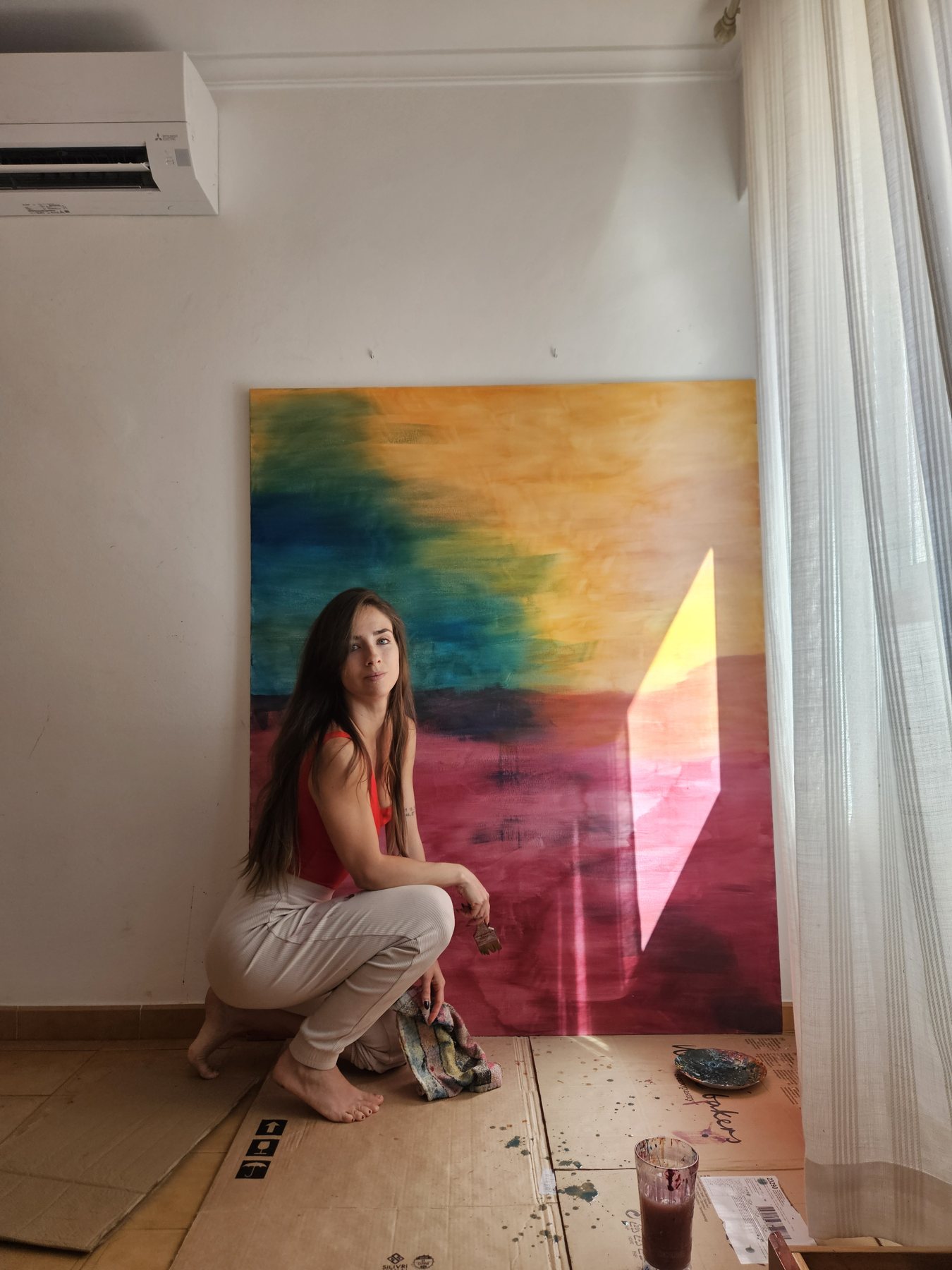 Obra pictórica expuesta en un espacio interior